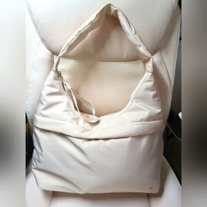 Danskin Cream Puffer Shoulder Bag